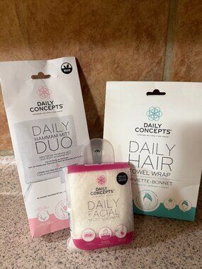 Daily Concepts 3 Piece Self Care Spa Bundle - NEW & Sealed